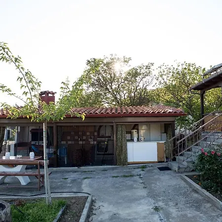 Sunset Villa *